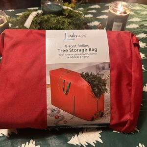 NWT- Mainstays Red Rolling Tree Storage Bag- 9’